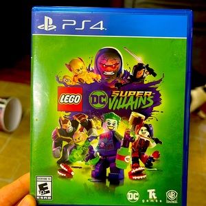 PlayStation 4 Lego DC Super Villains game